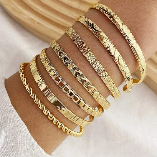 Khaas Everyday Gold Bangles