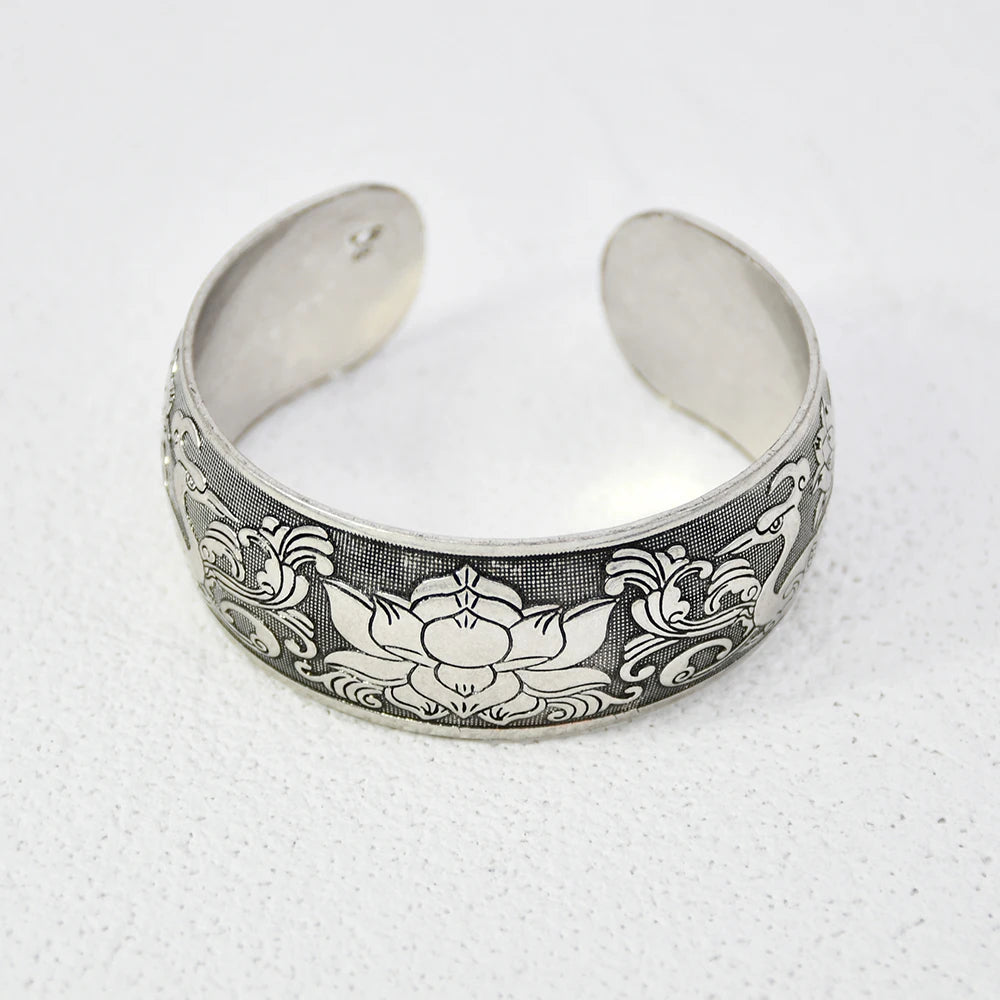 Pahar Cuff Tibetan-Style Silver Bangles