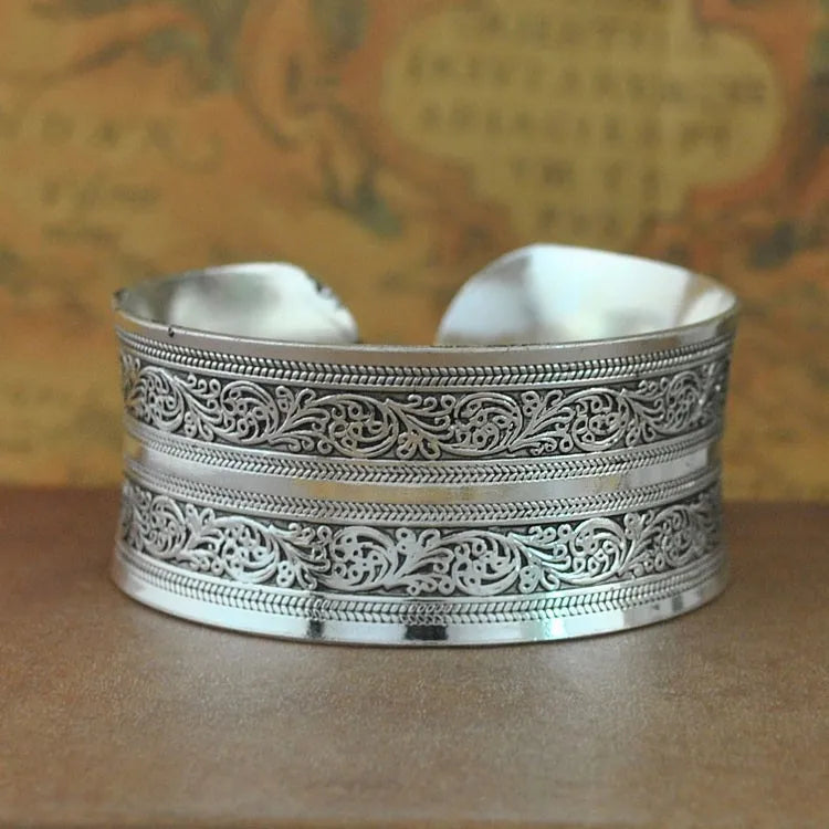 Pahar Cuff Tibetan-Style Silver Bangles