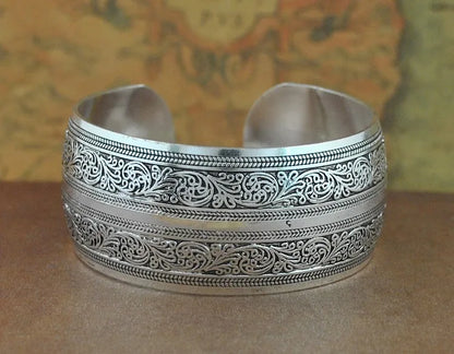 Pahar Cuff Tibetan-Style Silver Bangles