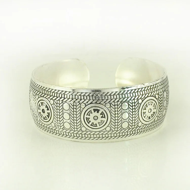 Pahar Cuff Tibetan-Style Silver Bangles