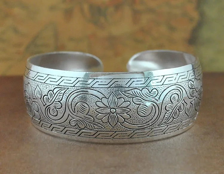 Pahar Cuff Tibetan-Style Silver Bangles