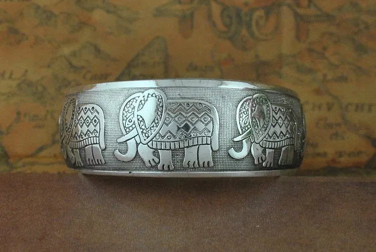 Pahar Cuff Tibetan-Style Silver Bangles