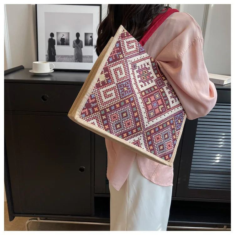 Pahar Bazaar Woven Jute Tote