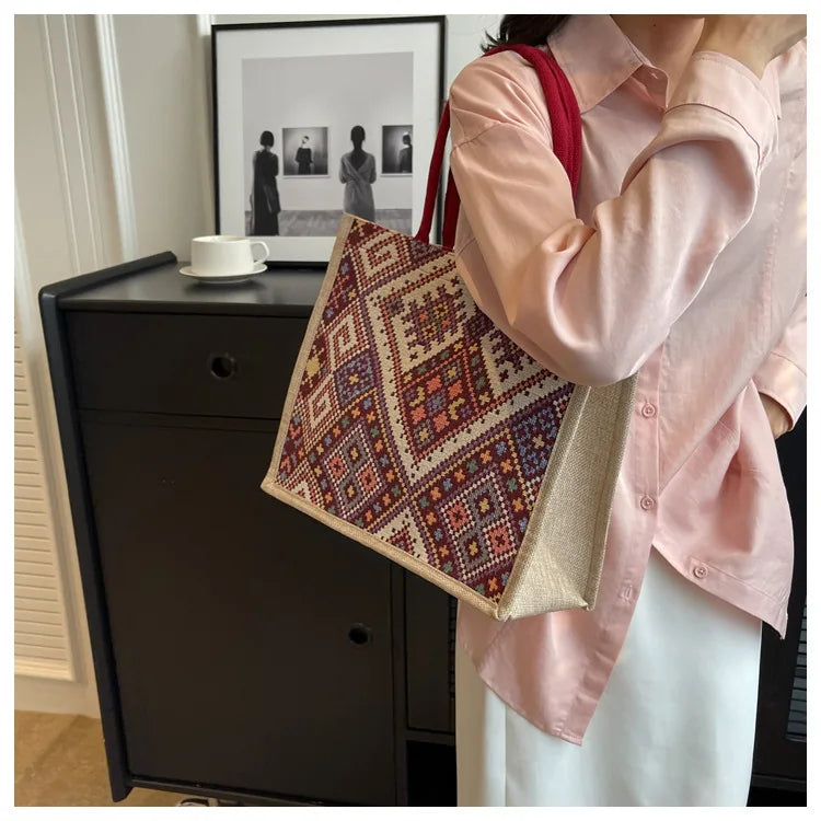 Pahar Bazaar Woven Jute Tote