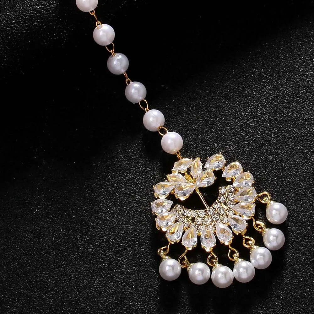 Aaina Pearl Drop Maang Tikka