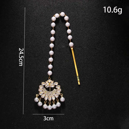 Aaina Pearl Drop Maang Tikka